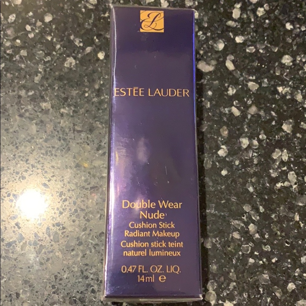 Estée Lauder Double Wear Nude Cushion Stick - Picture 3 of 3